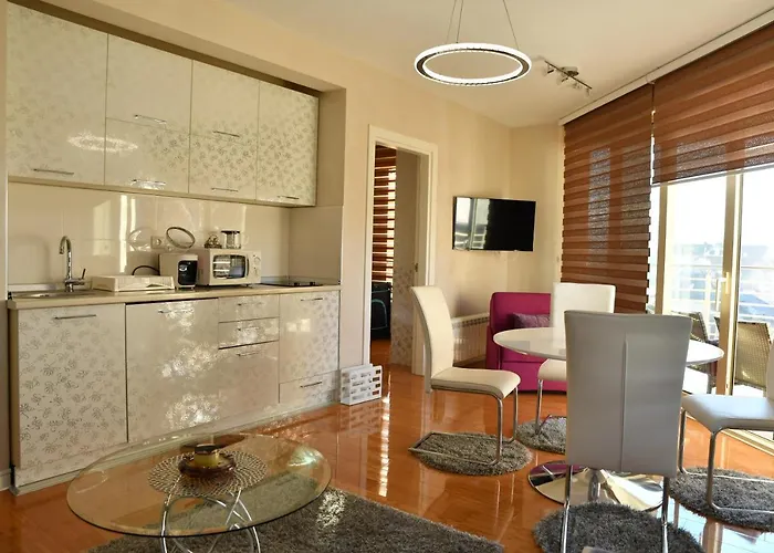 Stupovi * זלאטיבור